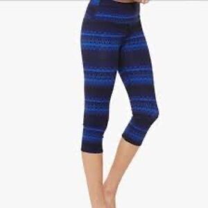 ALO Yoga Blue Patterned Airbrushed Capri Leggings Size Small